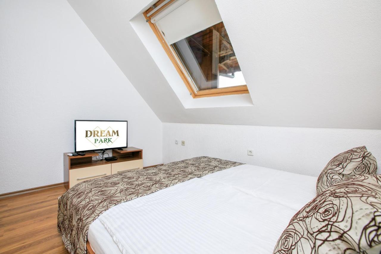 Dream Park Apartment Sandanski Esterno foto